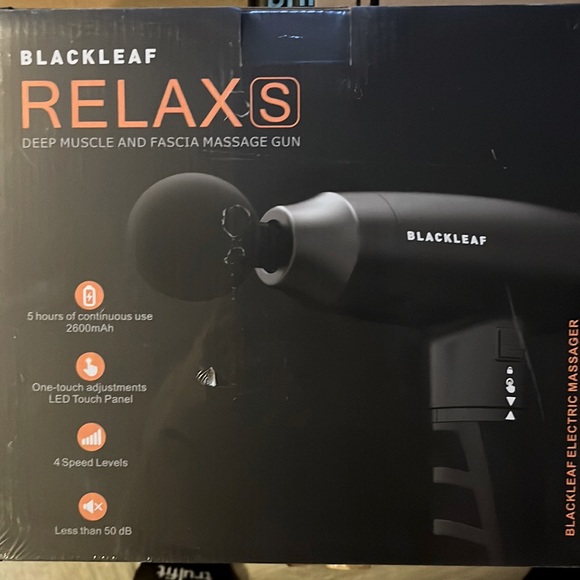 Black leaf Relax S Massage Gun - Picture 1 of 2